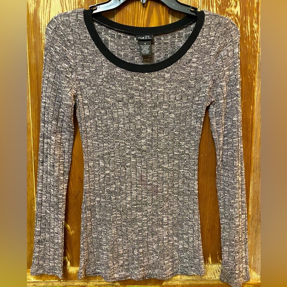 Tweed Look Black and White Fitted Sweater